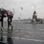 istanbul-saganak-aa-1543381